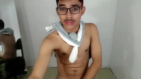 Johnny  online show from December 18, 4:03 pm