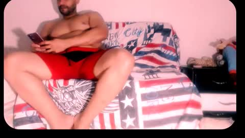 Snapshot of jho173027 chatting on October 31, 8:18 am En moreno online show from October 31, 8:18 am