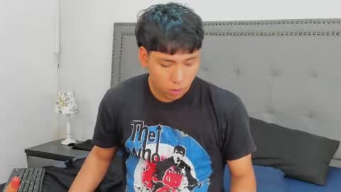jhoan_evans online show from June 18, 9:14 am