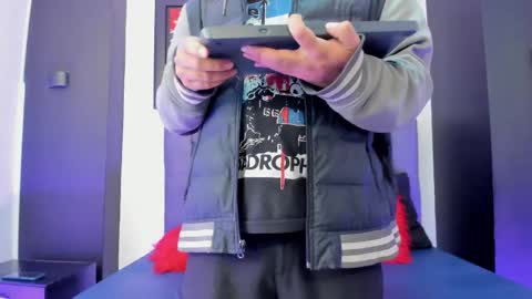 jhoan_evans online show from June 9, 2:24 am