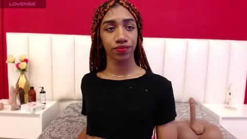 Snapshot of jhon_santana chatting on January 2, 12:46 pm santana online show from January 2, 12:46 pm