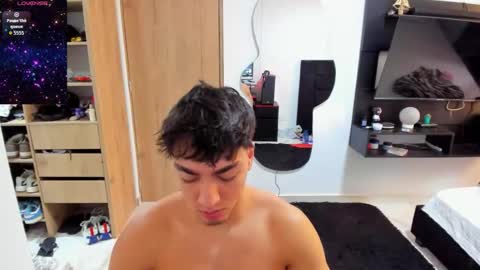 jhonaldsw online show from October 29, 2:31 pm