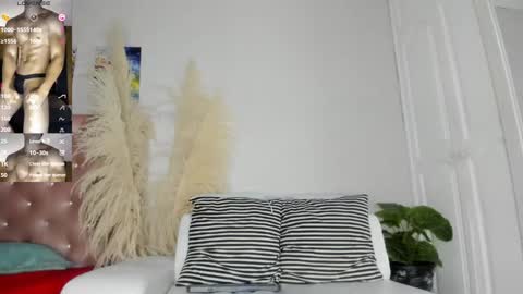 Snapshot of jhonaldsw chatting on March 6, 12:41 pm jhonaldsw online show from March 6, 12:41 pm