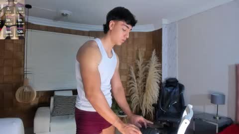 Snapshot of jhonaldsw chatting on December 30, 12:20 pm jhonaldsw online show from December 30, 12:20 pm