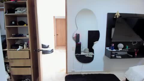 jhonaldsw online show from October 23, 6:55 pm