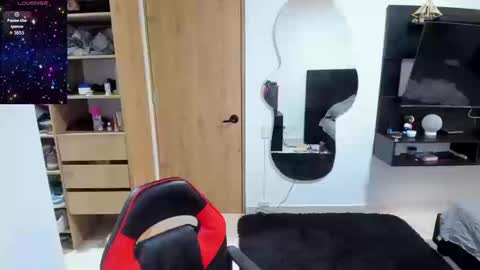 Snapshot of jhonaldsw chatting on September 9, 2:38 pm jhonaldsw online show from September 9, 2:38 pm