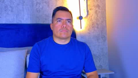 jhonatan_morales_s online show from December 17, 1:46 am