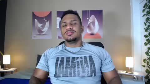 Snapshot of jhonblacke chatting on December 5, 8:34 pm jhon online show from December 5, 8:34 pm