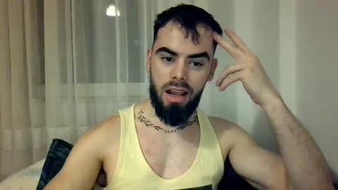 Snapshot of jhoncronos chatting on October 25, 9:38 pm Here are Jhon and Tomy online show from October 25, 9:38 pm