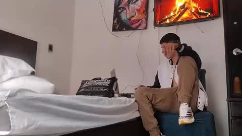 jhon online show from December 27, 2:12 pm