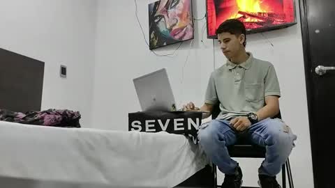 jhon online show from February 27, 9:32 am