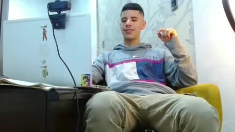 jhon online show from October 31, 7:17 pm