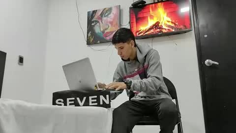 jhon online show from February 25, 4:21 pm