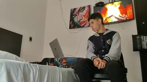 jhon online show from February 12, 7:02 pm