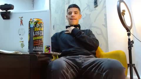 jhon online show from November 4, 2:07 pm