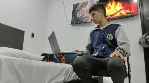 jhon online show from February 12, 4:23 am