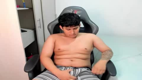jhonny_dickm online show from October 8, 10:03 pm