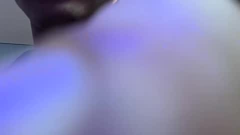 Snapshot of jhonny_thes28 chatting on September 17, 7:42 am jhonny_thes28 online show from September 17, 7:42 am