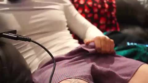 jhonnygoldendick online show from March 17, 9:23 am