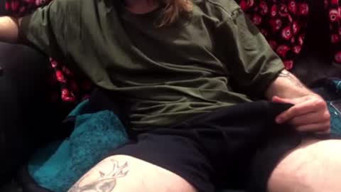 jhonnygoldendick online show from February 12, 8:27 am