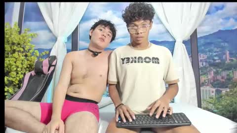 jhonnyklaise online show from September 12, 8:14 am
