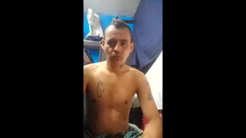 jhonteilorleonramirez277 online show from May 2, 1:03 pm