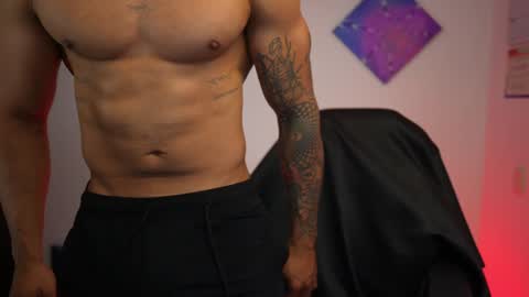   IG jhony serna  IG Personal jonathanserna88 online show from February 5, 11:23 am