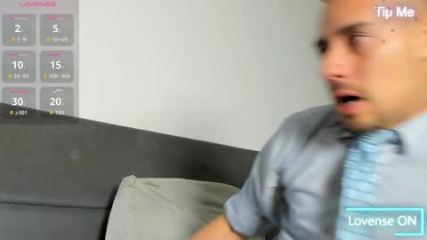 Jhony Alzate online show from April 24, 2:36 am