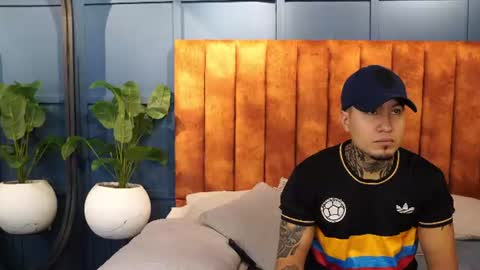 Jhony online show from June 11, 12:03 pm