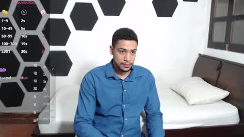 Snapshot of jhors__collens chatting on January 30, 7:39 am Jhors online show from January 30, 7:39 am