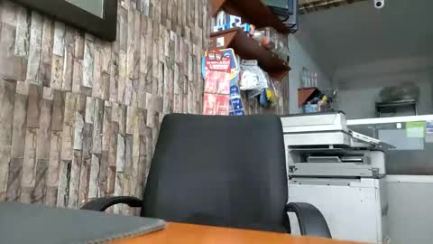 jhosuamoore2 online show from March 4, 10:50 pm