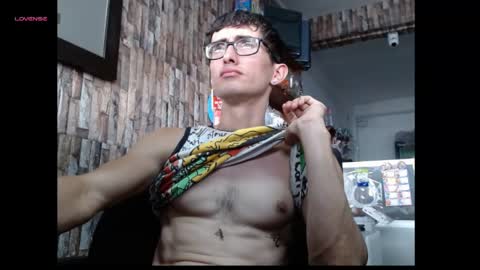 jhosuamoore2 online show from April 24, 9:06 pm