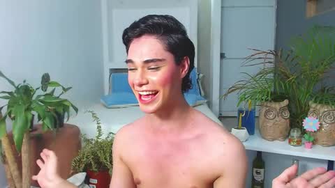 Jhuan Nhez online show from April 7, 3:50 am