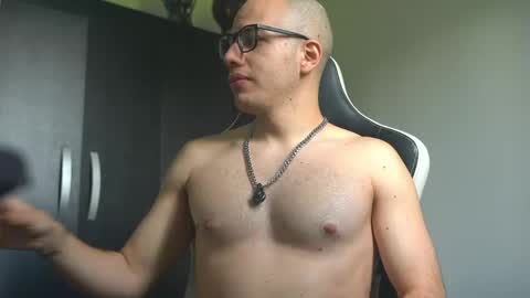 Jhx online show from April 23, 1:57 pm