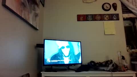 jiggyjwhite online show from December 4, 8:54 am