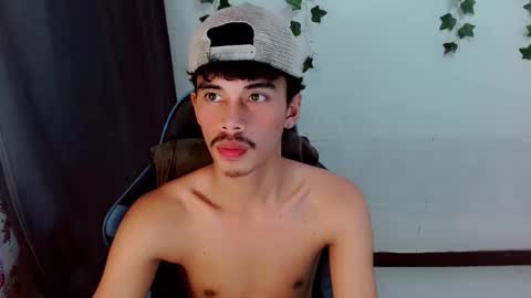 Snapshot of jim_cumxx chatting on September 27, 11:41 am JIMBOY online show from September 27, 11:41 am