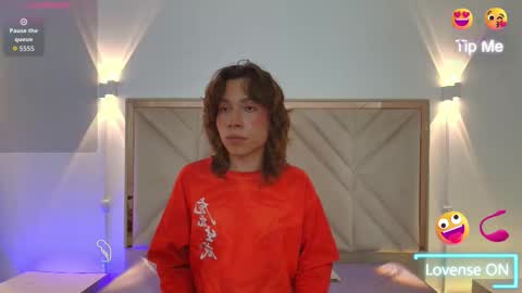 Snapshot of jim_tay chatting on September 27, 7:34 pm Hi Im Jim online show from September 27, 7:34 pm