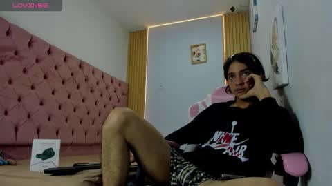Snapshot of jimdreams chatting on September 11, 11:15 pm jimdreams online show from September 11, 11:15 pm
