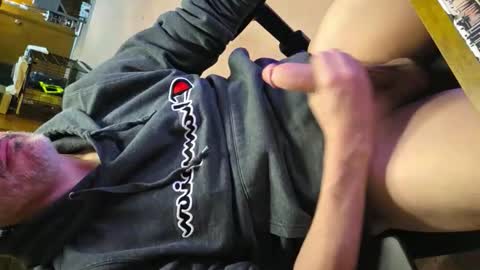 jimengolez online show from April 9, 8:59 pm