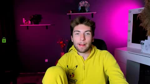 Snapshot of jimmie_hot chatting on October 5, 6:56 pm your dream online show from October 5, 6:56 pm