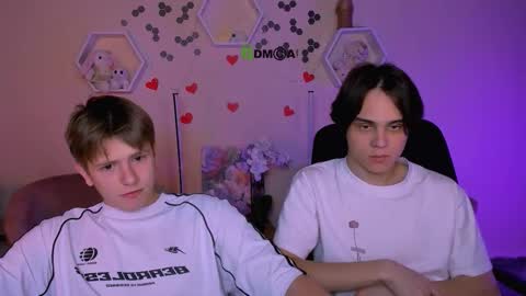 Snapshot of jimmie_hot chatting on September 24, 9:02 pm your dream online show from September 24, 9:02 pm