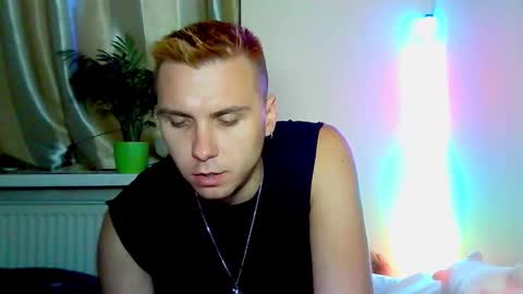 Snapshot of jimmy_bounty chatting on September 22, 9:53 am jimmy_bounty online show from September 22, 9:53 am