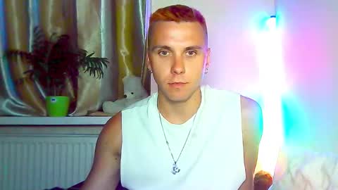 Snapshot of jimmy_bounty chatting on September 19, 4:51 pm jimmy_bounty online show from September 19, 4:51 pm