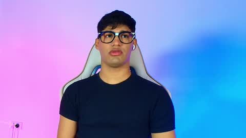 Jimmy Leeh online show from April 2, 5:05 am