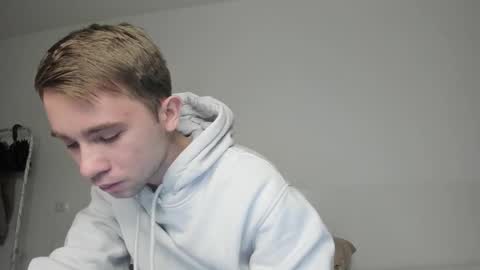 jimyti_bad_boy online show from January 19, 6:42 am