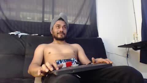 Snapshot of jin_woosex chatting on October 31, 7:06 pm jin_woosex online show from October 31, 7:06 pm