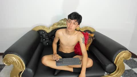 Jisusth online show from February 3, 2:42 am