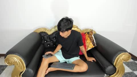 Jisusth online show from February 7, 7:15 am