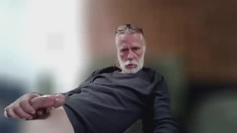 jizzmitten5 online show from January 8, 6:18 am