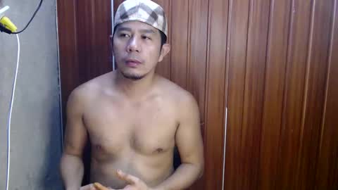 jjboy74472 online show from October 17, 2:10 pm